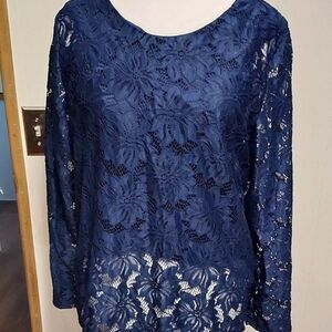 Bon Worth XSP  VGC Pit to pit 19 1/2 length 23 from shoulder down